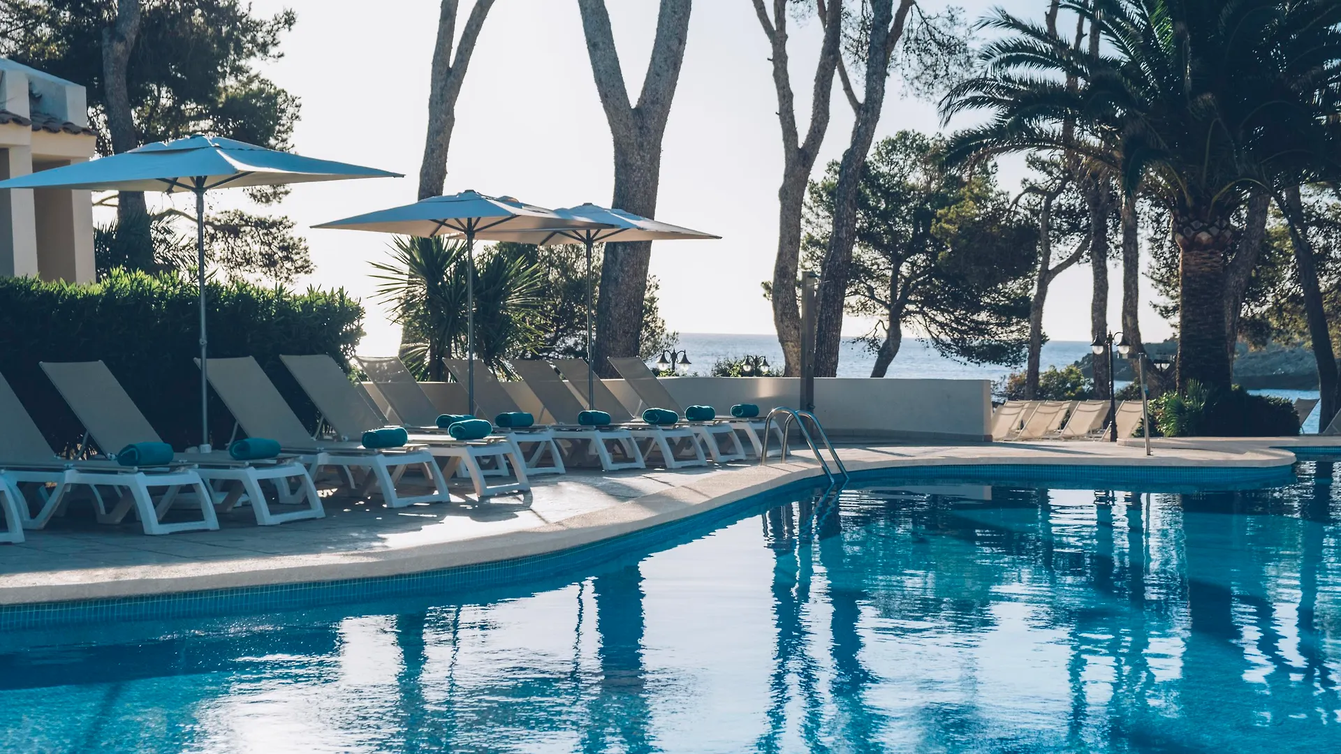 Iberostar Waves Pinos Park Hotel Font de sa Cala